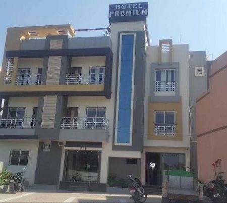 Premium Hotel Near Nagoa Beach Diu Ngoại thất bức ảnh